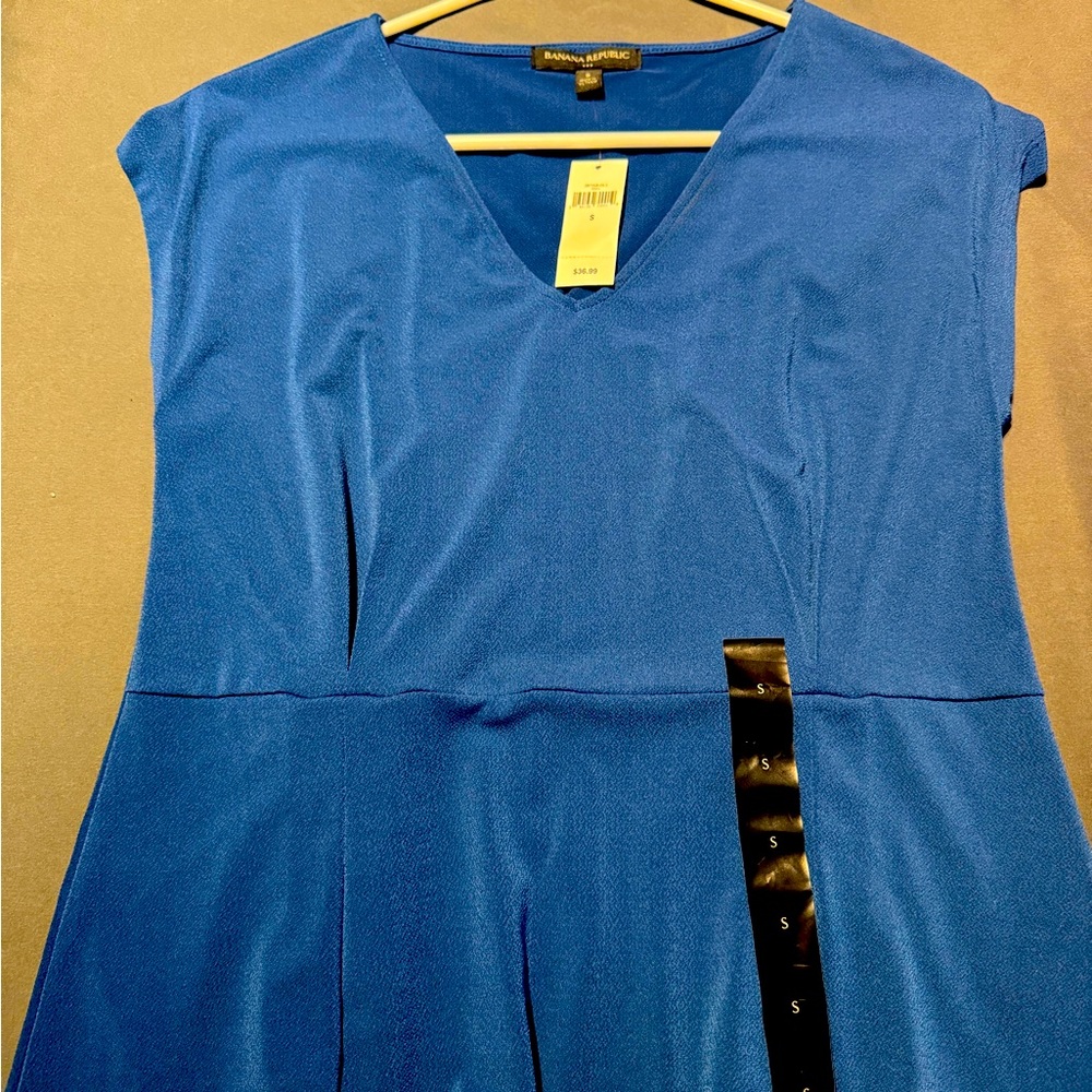NWT Banana Republic top S